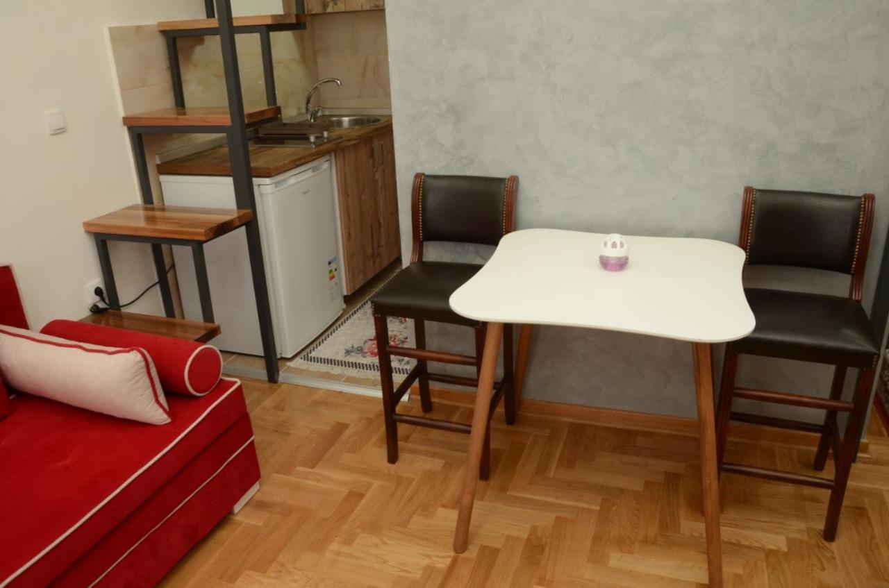 Apartman Djura เบลเกรด ภายนอก รูปภาพ